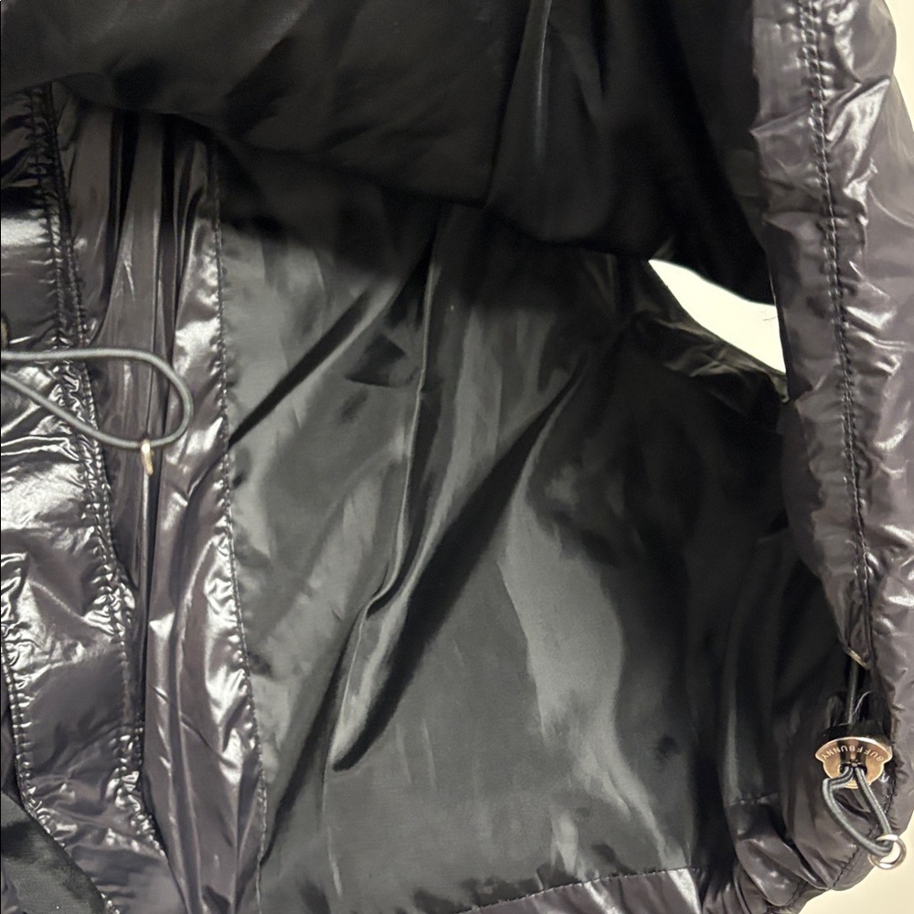 Buffbunny Cinch Waist Puffer Vest - Picture 7 of 11